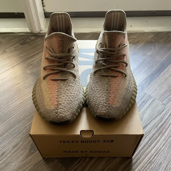 Yeezy Other - Yeezy boost 350 v2